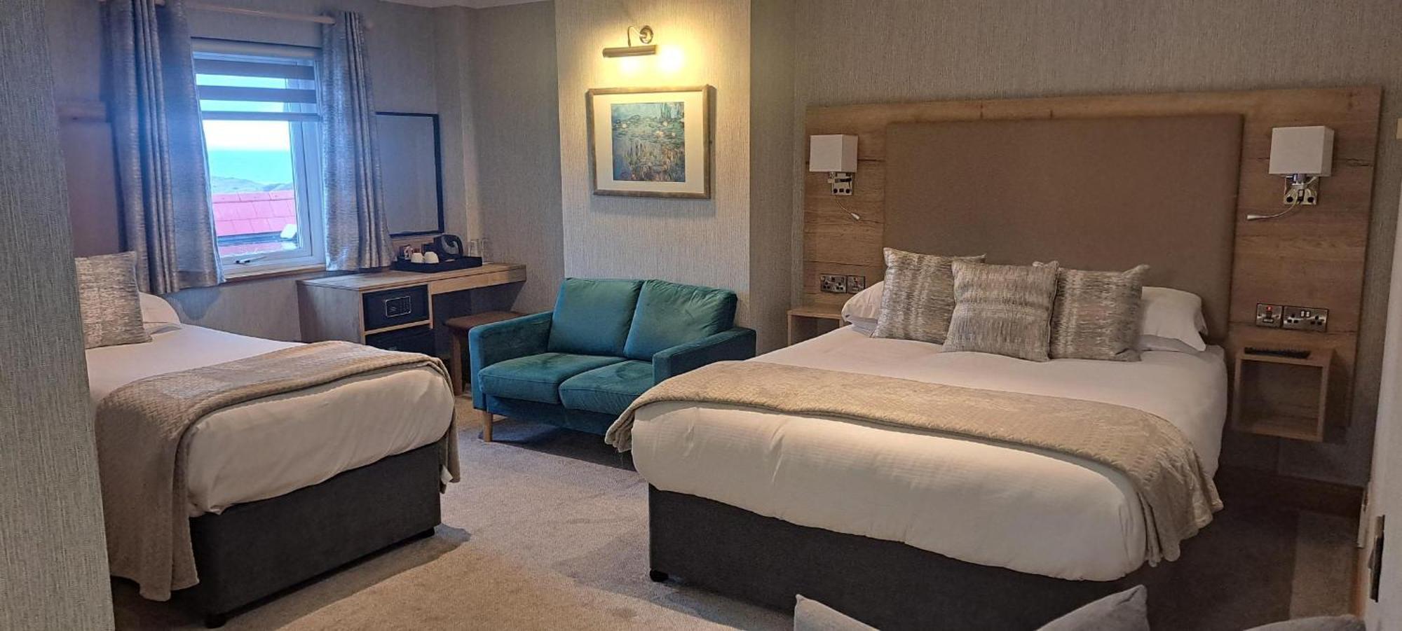 פורטראש Royal Court Hotel מראה חיצוני תמונה